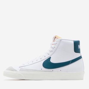 Nike Mid Blazer ‘77 sz 13 gently used